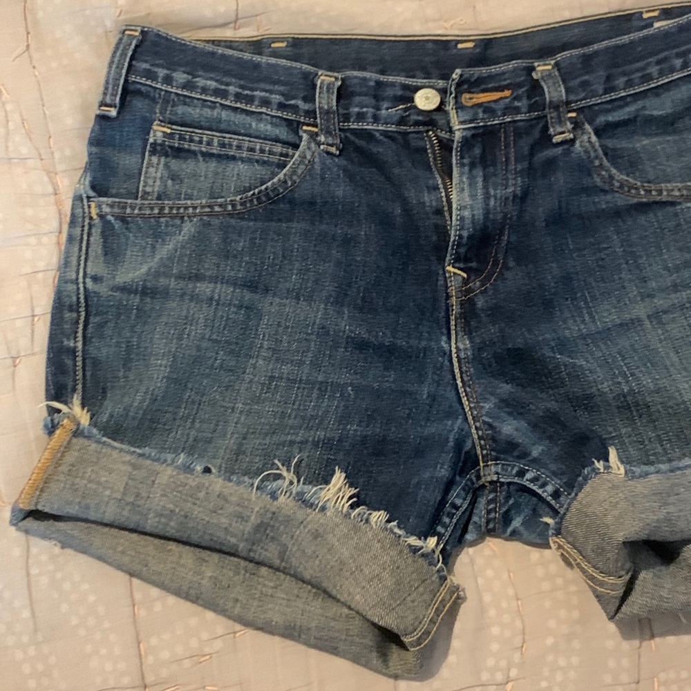 Vintage Levi’s Cutoff Denim Shorts - Picture 7 of 8